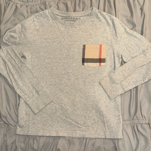 Burberry long sleeve - Picture 1 of 3